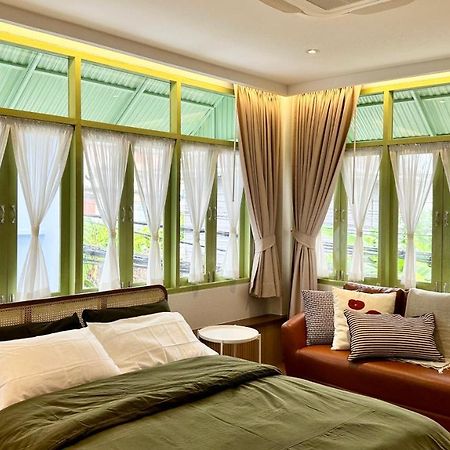 The Tangerine Guesthouse Bangkok Esterno foto